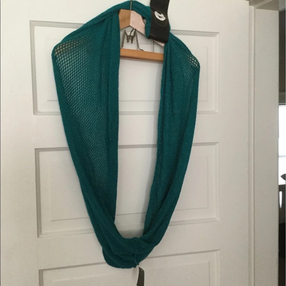 Brand new sparkly scarf